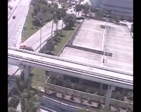 waptrick.com Zombie Attack In Miami Footage