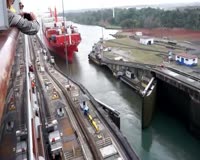 waptrick.com Panama Canal Ship Accident