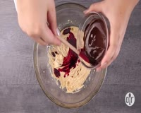 waptrick.com How to Make Red Velvet Cookies - Dessert Recipes