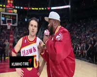 waptrick.com Hot Sauce Goes 1v1 With Darren Rovell in Atlanta