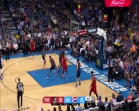 waptrick.com C J McCollum Comes Up Clutch Against The Thunder