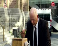 waptrick.com Spilling Ashes Everywhere at a Funeral
