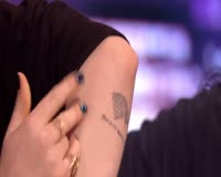 waptrick.one Sophie Turner Explains Her - Game of Thrones Tattoo