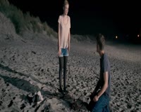 waptrick.com Dakota Fanning Now Is Good
