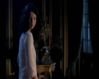 waptrick.com Caitriona Balfe - Outlander - S02E02
