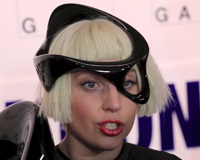 Interesting Designed Glass And Lady Gaga
