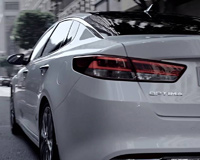 Kia Optima ri i Bardhë
