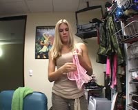 borwap.com Hot blondie feels the cock in mouth